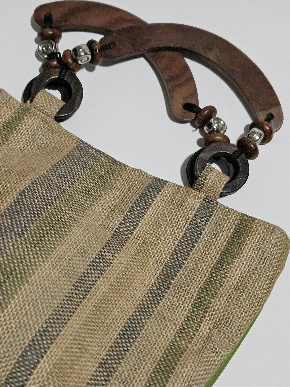 Summer Tote With Wooden Handlebars